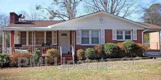 102 Tiffany Drive Gallery 1