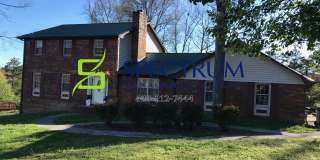 Very large west end home in the city limits Gallery 1