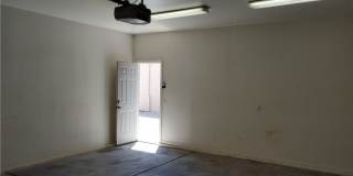 1420 E Pocahontas Avenue Gallery 17
