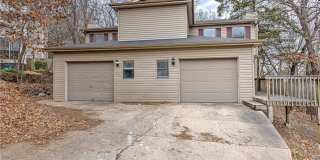 Updated 2 Bed 2 Bath Townhome located in East Fayetteville. Pool access included! Gallery 1