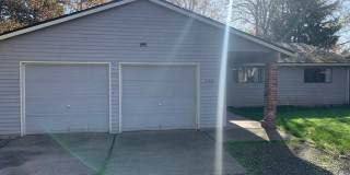 Single Level with Recent Upgrades Single Level with Recent Upgrades Gallery 1