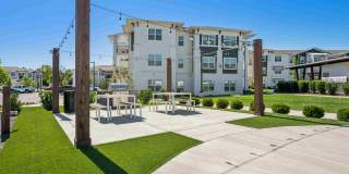 Farmhouse Luxury Apartments Gallery 47