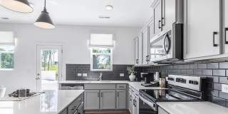 3 BR/2.5BA  | Newly Renovated Single Family Home | Spacious Great Room | In Dukes Ridge! Gallery 6