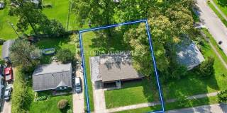Modern Finishes & Hardwood Floors – 4BR Columbus Gem Gallery 4