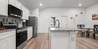 Fresh, Modern & Move-In Ready in Willowbend! Gallery 18