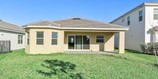 5747 Shore Pine Place Gallery 28