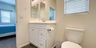 COMING SOON! * RARE OPPORTUNITY * SENIOR (55+) ROOM FOR RENT IN PRISTINE GATED COMMUNITY IN MENIFEE! Gallery 11