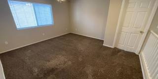 3 Bedroom 2 1/2 Bathroom w/Den & Loft Gallery 16