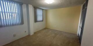 2727 N Atlantic Avenue unit: 211 Gallery 24