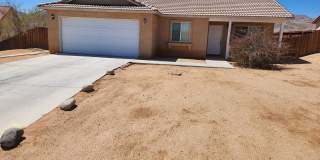 Beautiful Home in the Desert Vista Community Gallery 1