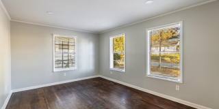 3615 W Capitol Ave, Little Rock AR 72205 - Nice all brick 4br 2ba a couple blocks from UAMS Gallery 5