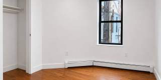 69 6th Ave Gallery 15