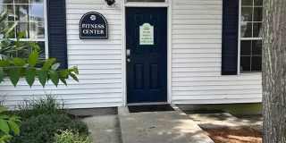 Fully Furnished 1 bed/ 1 bath Island Square Condo Gallery 17