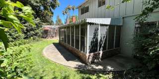 Spacious Home in Wonderful Davis Neighborhood! Spacious Home in Wonderful Davis Neighborhood! Gallery 1