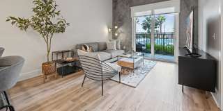 Luna at Viera Gallery 34