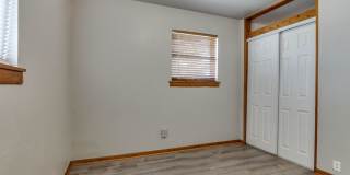JUST HIT THE MARKET!!! 3 bedroom 1.5 bathroom Gallery 37