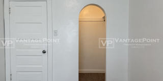 820 1/2 North Irwin Avenue Gallery 7