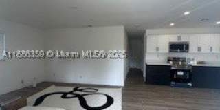 2201 NW 6th Ct Gallery 2