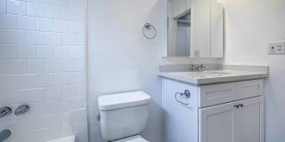 Cohasset Apartments Gallery 20