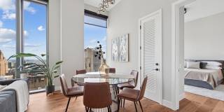 Josephine Gallery 67