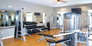 A2X | 1 Bed 1.5 Bath | 1079 sf | $1710 - $1965 | 6 to 15 month lease terms Gallery 21