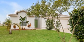 319 Erie Drive Gallery 1