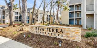 Riva Terra Apartments at Redwood Shores Gallery 19