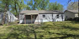 1121 Luther East Gallery 25