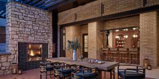 AVE Paradise Valley Gallery 25