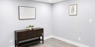 1611 DAYTON Road Gallery 29