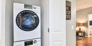 Windermere Cay Apartments Gallery 8