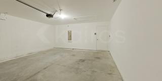 20 Reindeer Lane Gallery 15