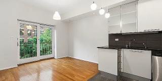 359 15th St Apt 3B Gallery 1