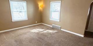 3-Bedroom House with 1-Car Attached Garage Gallery 8