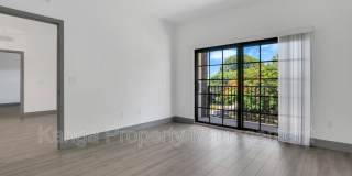 630 NE 14th Court Gallery 7