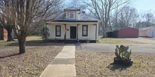 713 W Washington Street Gallery 1