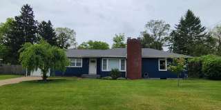 Partially Furnished 3-Bedroom Home with Fenced Yard – Pet Friendly! Gallery 1