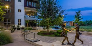 Windsor Cityline Gallery 10
