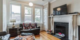 2126 LOCUST Street Gallery 8