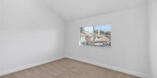 2 Crystalglen Gallery 24