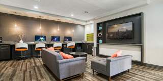 Park Avenue Gallery 9
