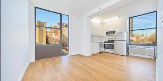 2338 Second Avenue Gallery 1