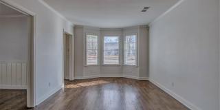 2216 N Arthur Street Gallery 29