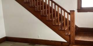 102 Hunt Ave Gallery 6