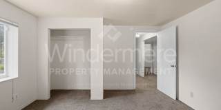 Charming 4-Bedroom Home with Garage & Spacious Yard! Gallery 22