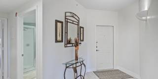 500 Uno Lago Drive Gallery 5