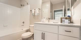 Charlestowne Apartments Gallery 7