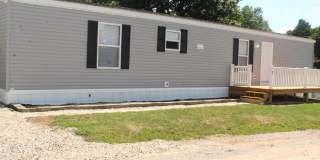 Mobile Home in Newberry Township Gallery 1