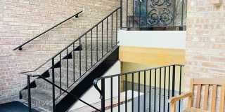 600 W Russell Street Gallery 13