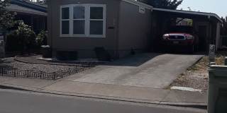 299 N 5th Pl Gallery 1